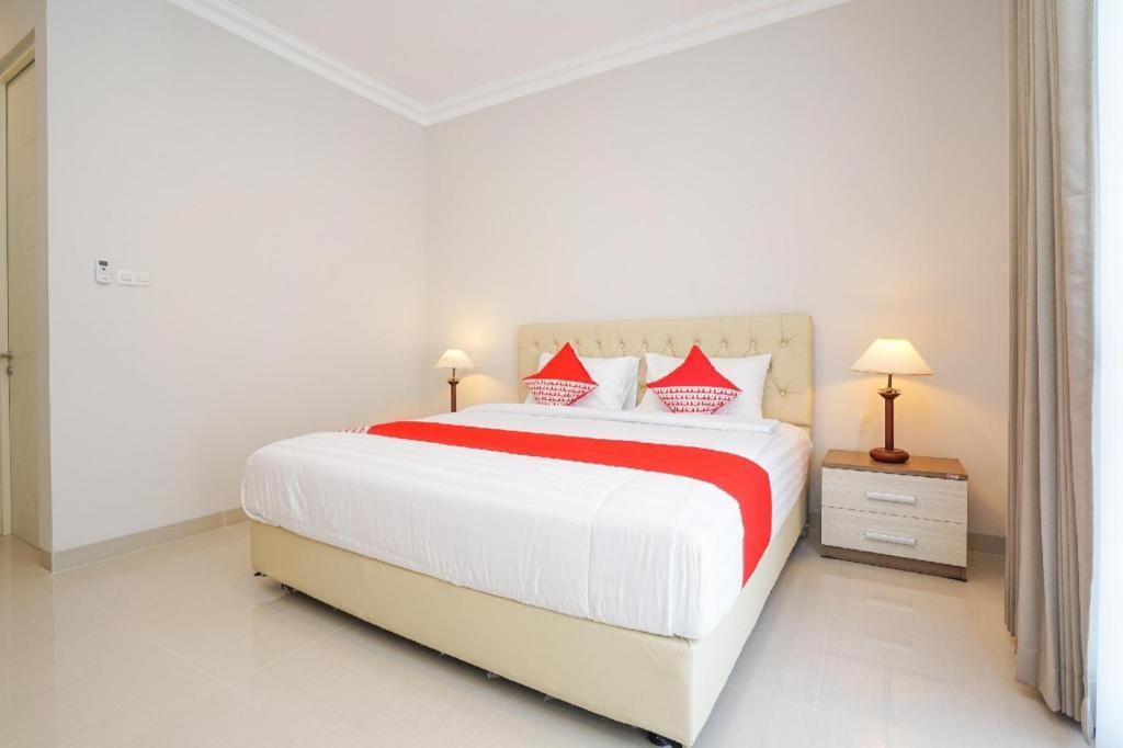 Raka Syariah Hotel
