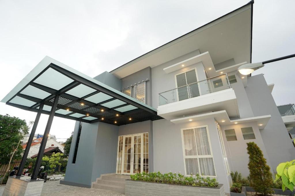 Hotel Raka Syariah Surabaya